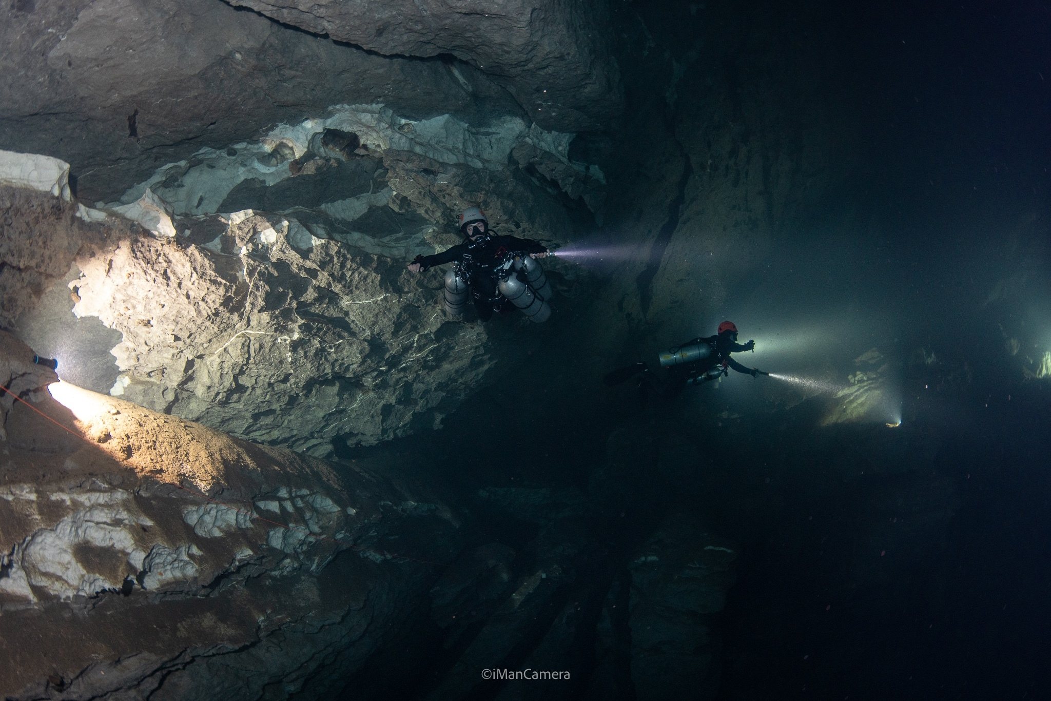 Intro Cave